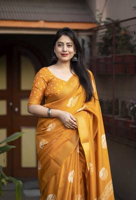 Orange soft cotton crape silk saree with unstitched blouse piece 2