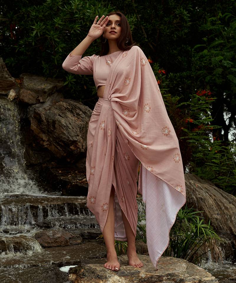 Coral Lungi Saree And Blouse Set