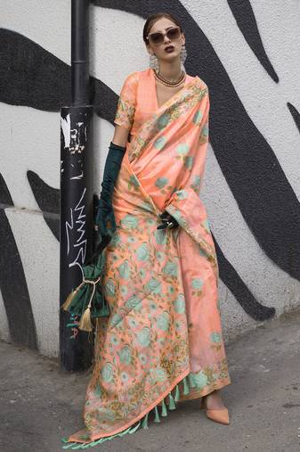 Handloom Weaving Saree In Peach
