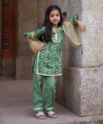 Amba suit set 2