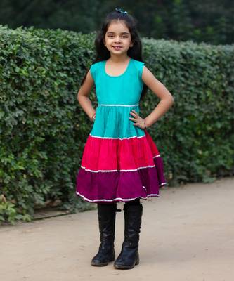 Tri twirly dress 1