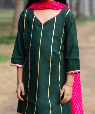 Azma green kurta pyjama set 5
