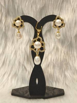 Mannat raj pearls & jewellers natural fresh water pearls hyderabadi pearls elegant designer pendant set 1
