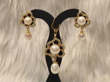Mannat raj pearls & jewellers natural fresh water pearls hyderabadi pearls elegant designer pendant set 2