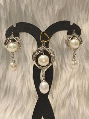 Mannat raj pearls & jewellers natural fresh water pearls hyderabadi pearls daily wear designer pendant set 2