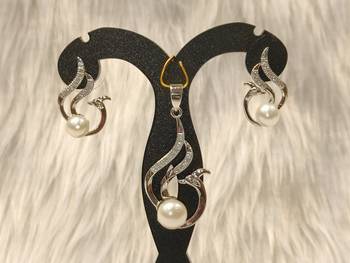 Mannat raj pearls & jewellers natural fresh water pearls hyderabadi pearls daily wear designer pendant set 2