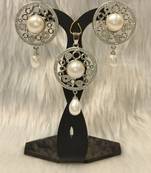 Mannat raj pearls & jewellers natural fresh water pearls hyderabadi pearls unique designer pendant set