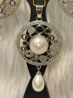 Mannat raj pearls & jewellers natural fresh water pearls hyderabadi pearls unique designer pendant set 3