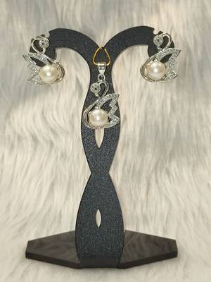 Mannat raj pearls & jewellers natural fresh water pearls hyderabadi pearls exclusive designer pendant set 1
