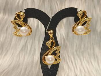 Mannat raj pearls & jewellers natural fresh water pearls hyderabadi pearls elegant designer pendant set 2