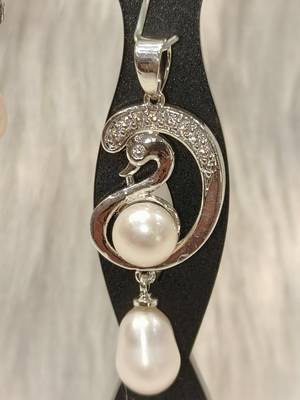 Mannat raj pearls & jewellers natural fresh water pearls hyderabadi pearls unique designer pendant set 3