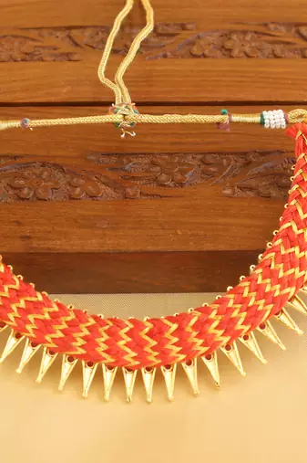 Gold platted necklace  set