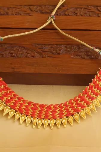 Gold platted necklace  set