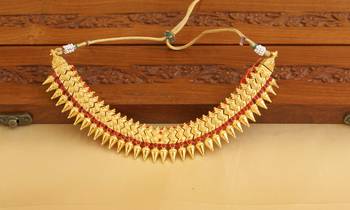 Gold platted necklace  set 1