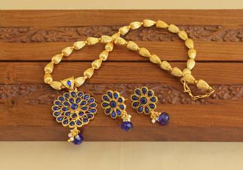 Gold platted kempu necklace set 2