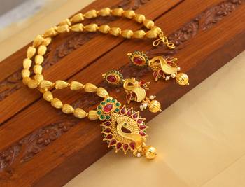 Gold platted peacock necklace set 3