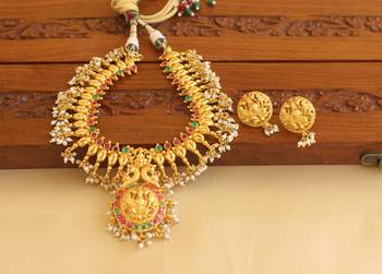 Gold platted peacock temple kempu necklace set 1
