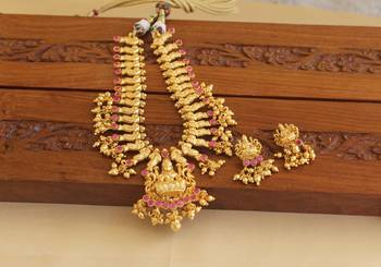 Gold platted peacock temple kempu necklace set 2