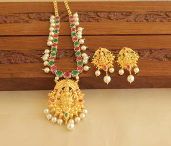 Gold platted lakshmi kempu necklace set 1