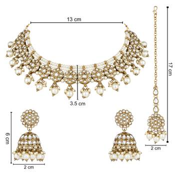 traditional kundan pearl choker necklace with jhumki earrings & maang tikka set  5