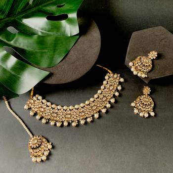 traditional floral kundan pearl choker necklace jewelry earrings & maang tikka set for women/girls 1