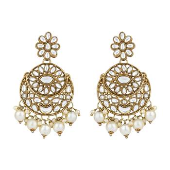 traditional floral kundan pearl choker necklace jewelry earrings & maang tikka set for women/girls 3