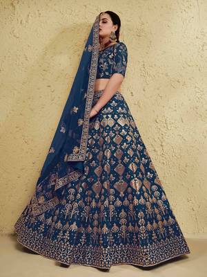 fascinating blue embroidered silk bridal lehenga set choli with dupatta with dupatta 2