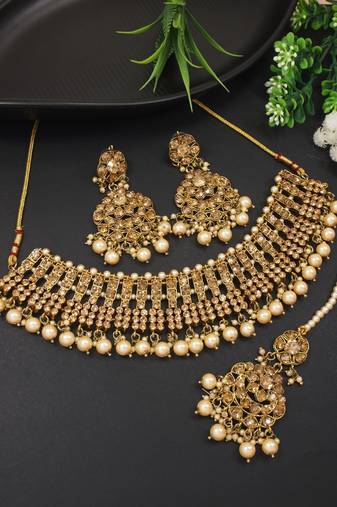 traditional handcrafted choker necklace with jhumki earrings & maang tikka set for women/girls