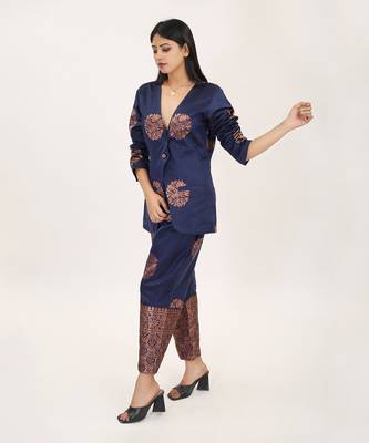 Blue silk brocade suit 3