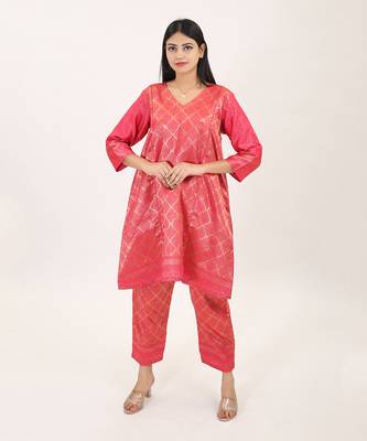 Pink silk brocade kurta set 1