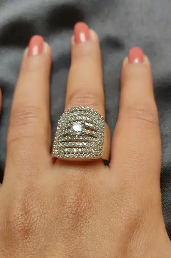 Ad ring