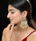 Gold finish kundan chaandbali