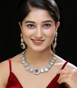 Red faux polki necklace set