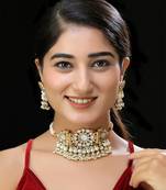 Gold finish kundan mother of pearls choker set