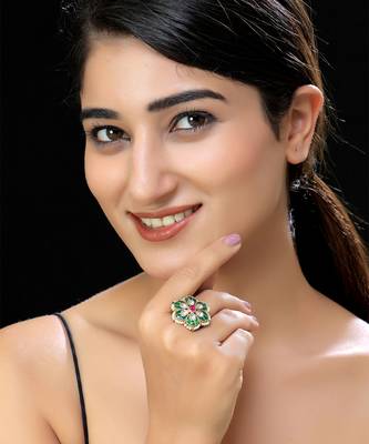 Gold finish multicolor kundan ring 1