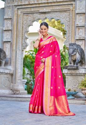 Pink Women Silk Blend Red Woven Design Saree with Blouse For Women 1