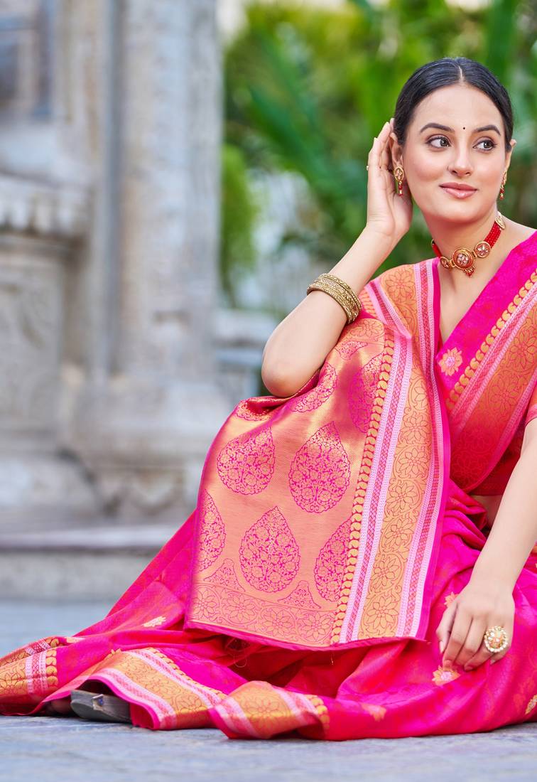 Pink Women Silk Blend Red Woven Design Saree with Blouse For Women