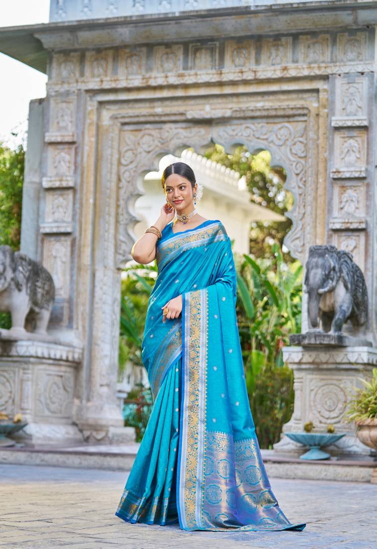 Teal Women Silk Blend  Woven Design Saree with Blouse For Women