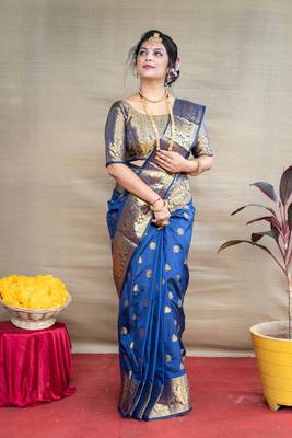 Navy blue woven paithani silk saree with blouse 2