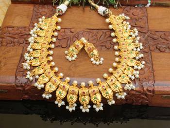 Gold platted ruby necklace set 1