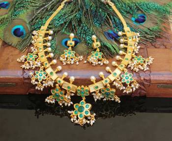 Gold platted ruby necklace set 3