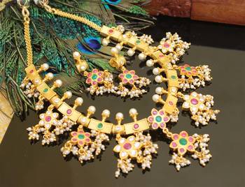 Gold platted ruby necklace set 1