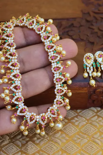 Gold platted cz pearl necklace set