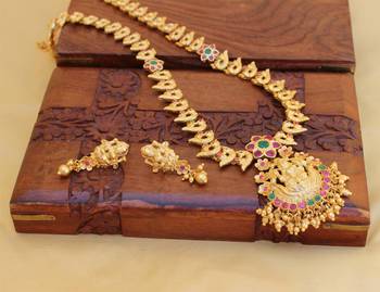 Gold platted peacock lakshmi kempu long necklace set 2