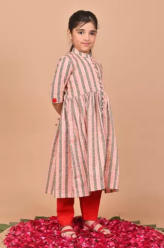 Basil printed cape set