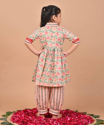 Plum printed kurta set 4