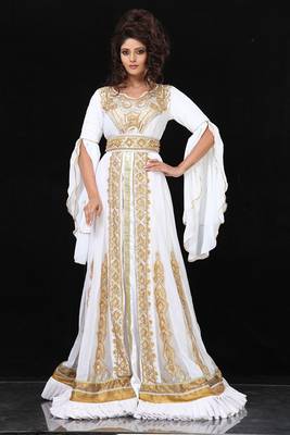 Wedding takchita white moroccan kaftan 1
