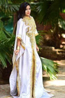 Smart white designer arabic caftan dress 4