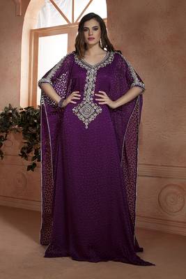 Scintillating fuchsia hand beaded free size arabian design kaftan 1