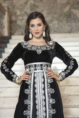 Kaftan thread work black arabic evening dress 3